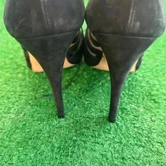 Valentino Garavani - Picture 6 of 6